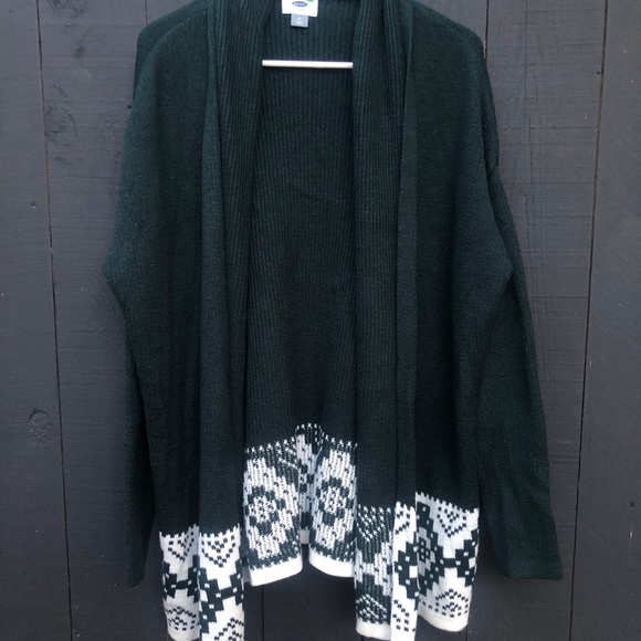 Cardigan - Picture 1 of 6